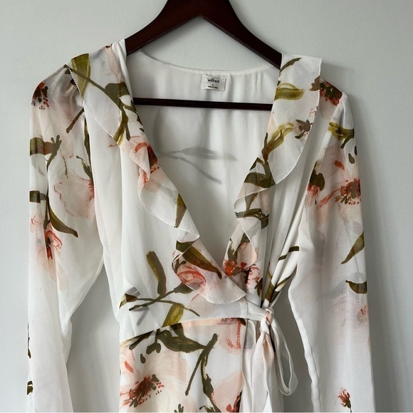 Wilfred by Aritzia Louise Wrap Dress - Floral Ruffle Mini - Size Small - Picture 4 of 7